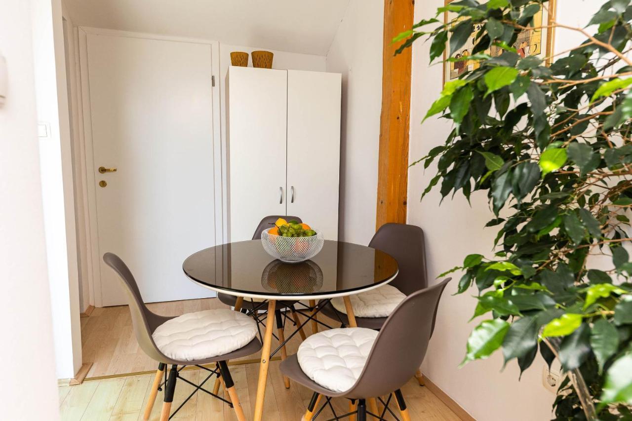 Apartmani Kaiserin Crikvenica Buitenkant foto